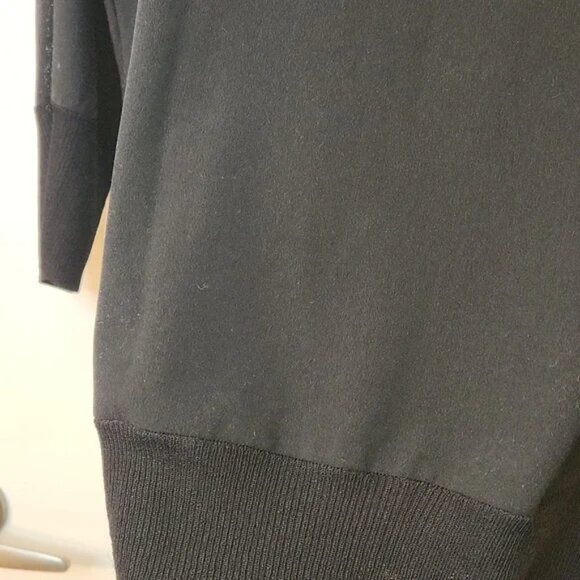 Calvin Klein Black Dolman sleeve knit top - M - Picture 6 of 12